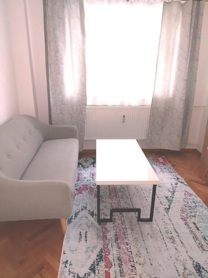 L&C- Location And Comfort In 2 Bdr Apartment Sofia Luaran gambar